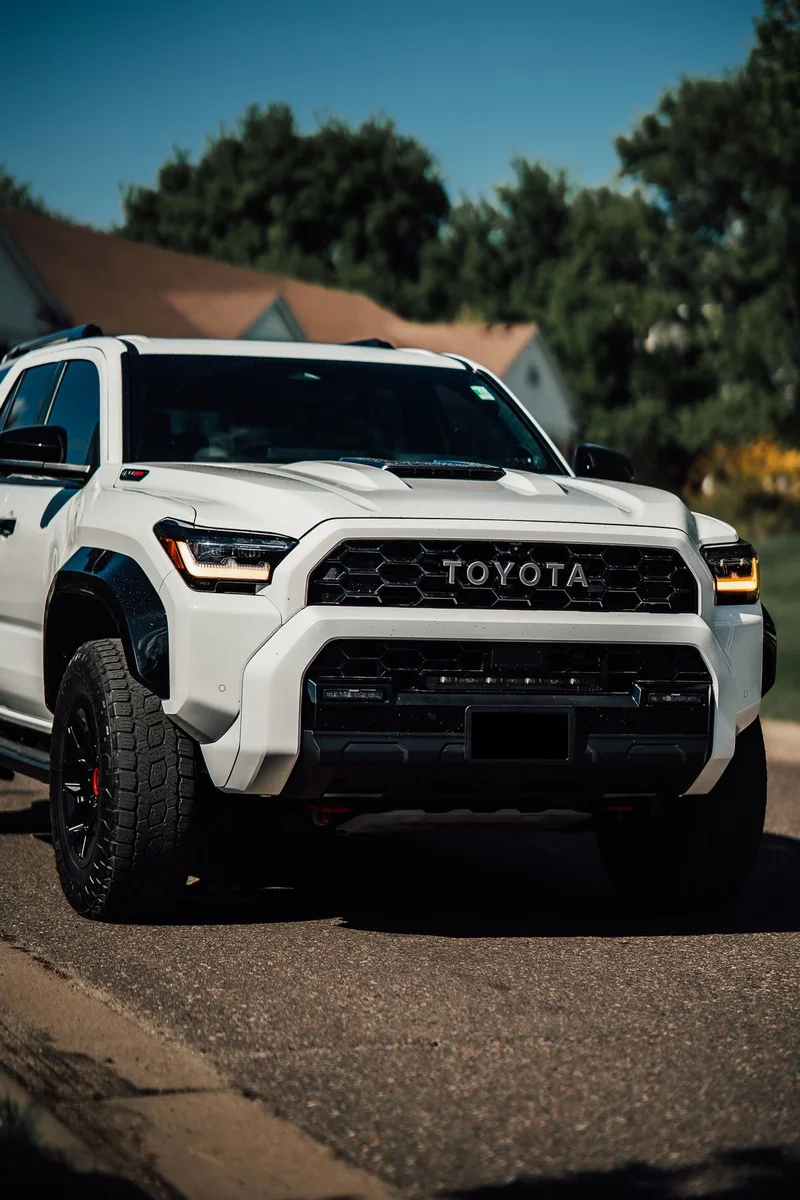 White SUV with roof rack