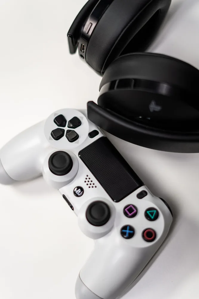 PlayStation 4 and VR gaming bundle, photo 3