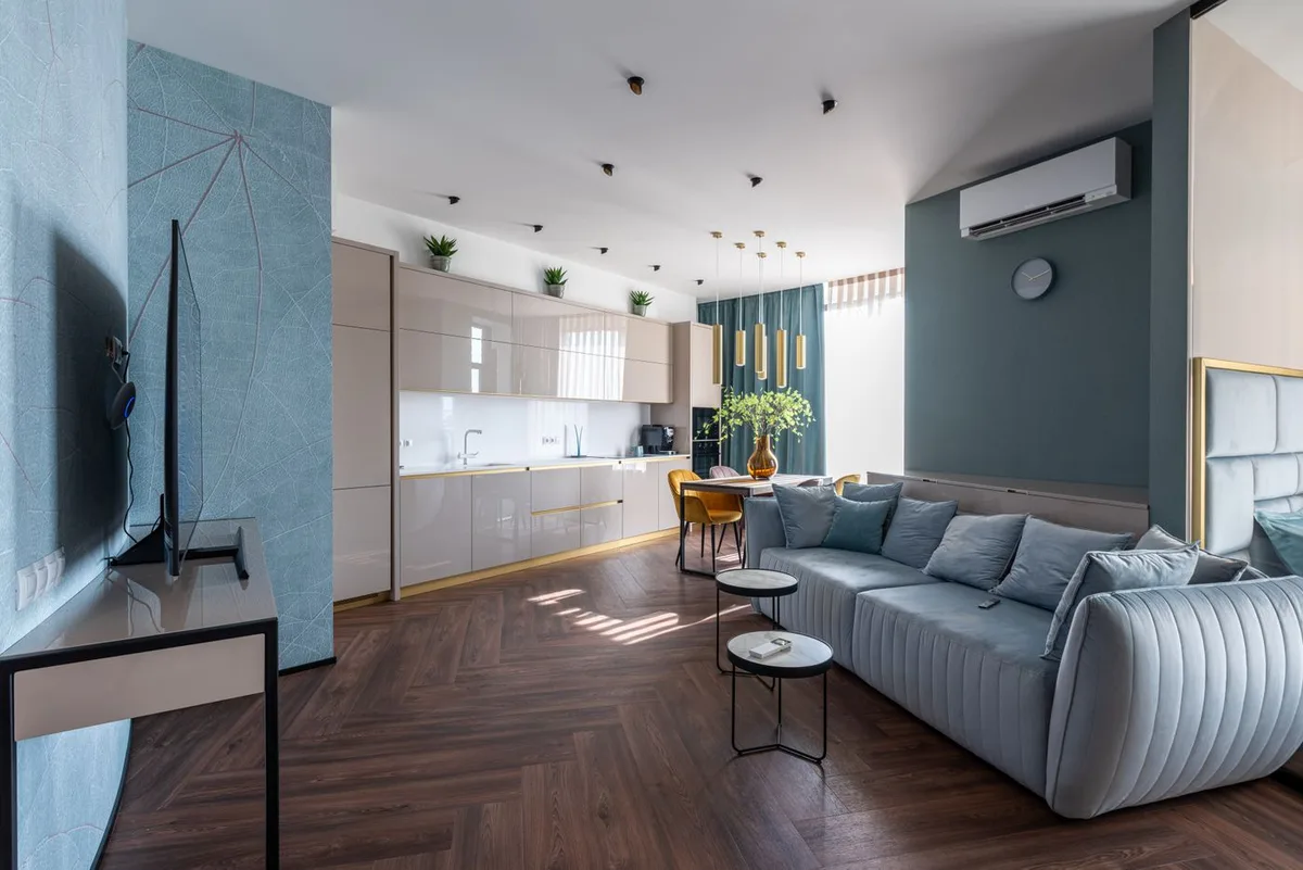 A city apartment with a creative corner, photo 3