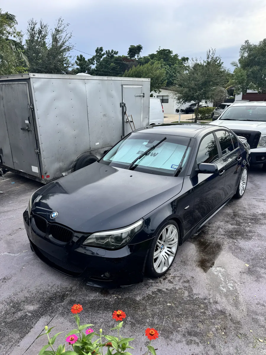 BMW 550i
